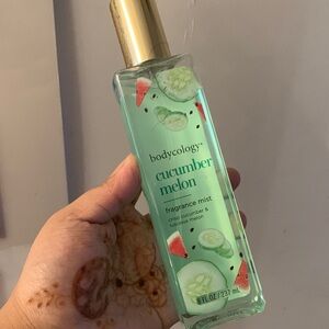 Bodycology Cucumber Melon Fragrance Mist - Light Green Bottle
